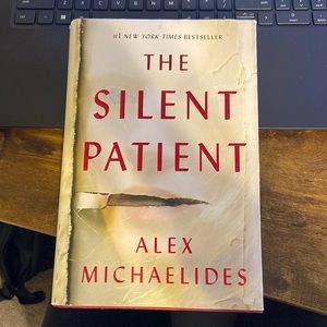 The Silent Patient by Alex Michaelides